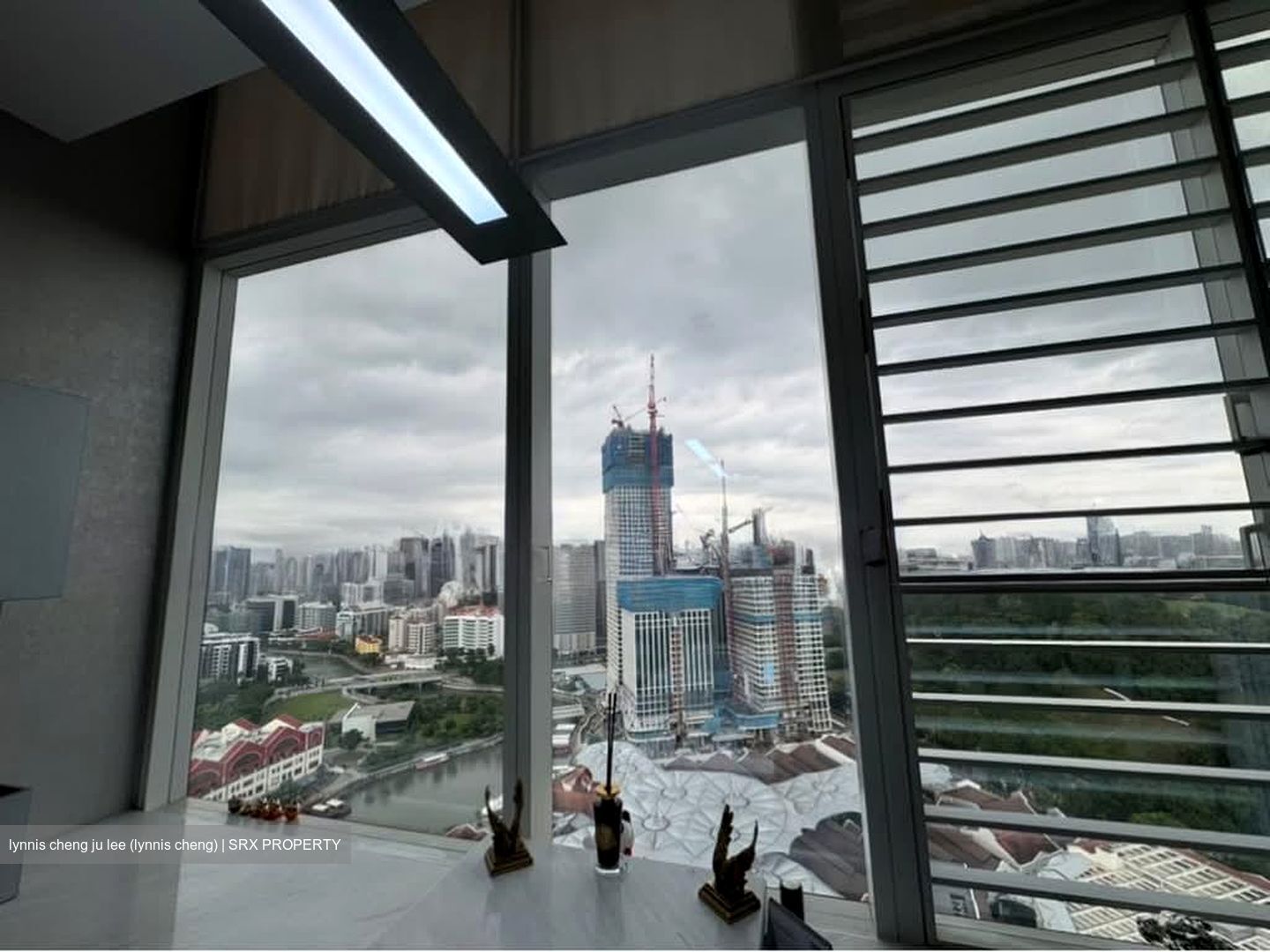 The Central (D1), Office #577373191